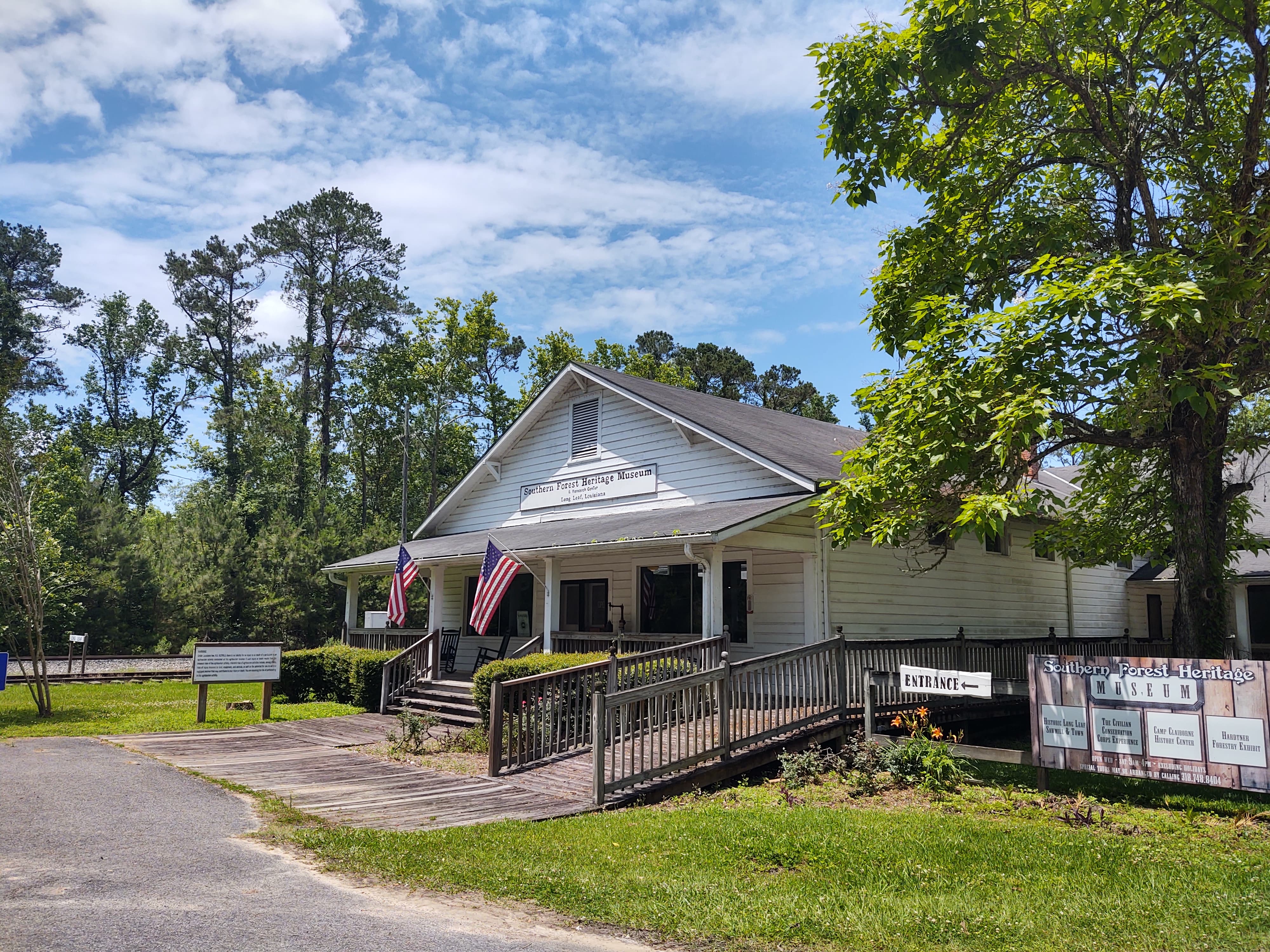 Southern Forest Heritage Museum Tours